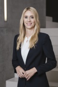 Pressefoto Oberbank Vorstandsdirektorin Mag. Isabella Lehner, MBA